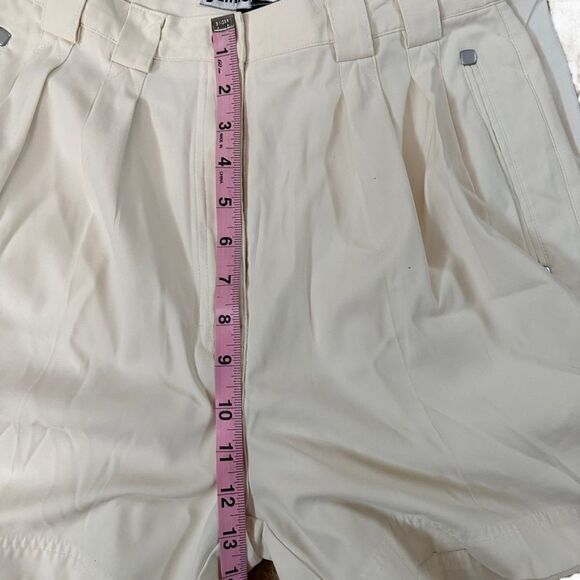 Jamie Sadock ~ Ivory Shorts ~ Poly/Nylon Blend ~ size 6 ~High rise/high waisted - Picture 11 of 11